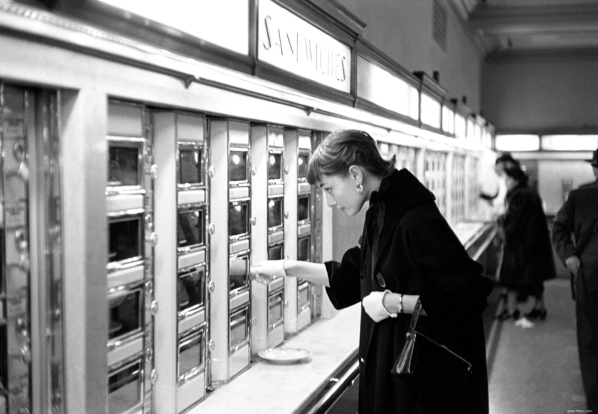  The Automat  était le restaurant à pièces du peuple 