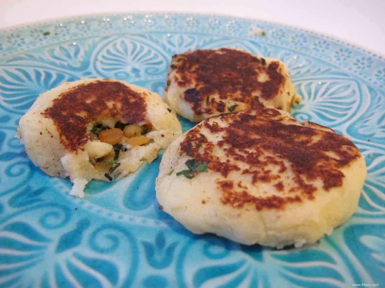 Comment cuisiner le parfait aloo tikki 