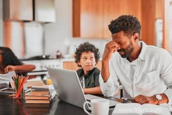 10 facteurs de stress familiaux courants et comment les gérer 