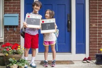 17 idées d images mignonnes et drôles pour le premier jour d école pour tous les âges 