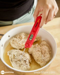 C est la meilleure façon de faire cuire des poitrines de poulet (et je les ai toutes essayées) 