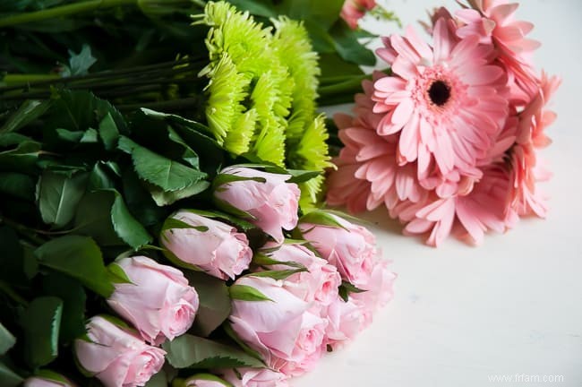 9 conseils pour un magnifique arrangement floral d épicerie 