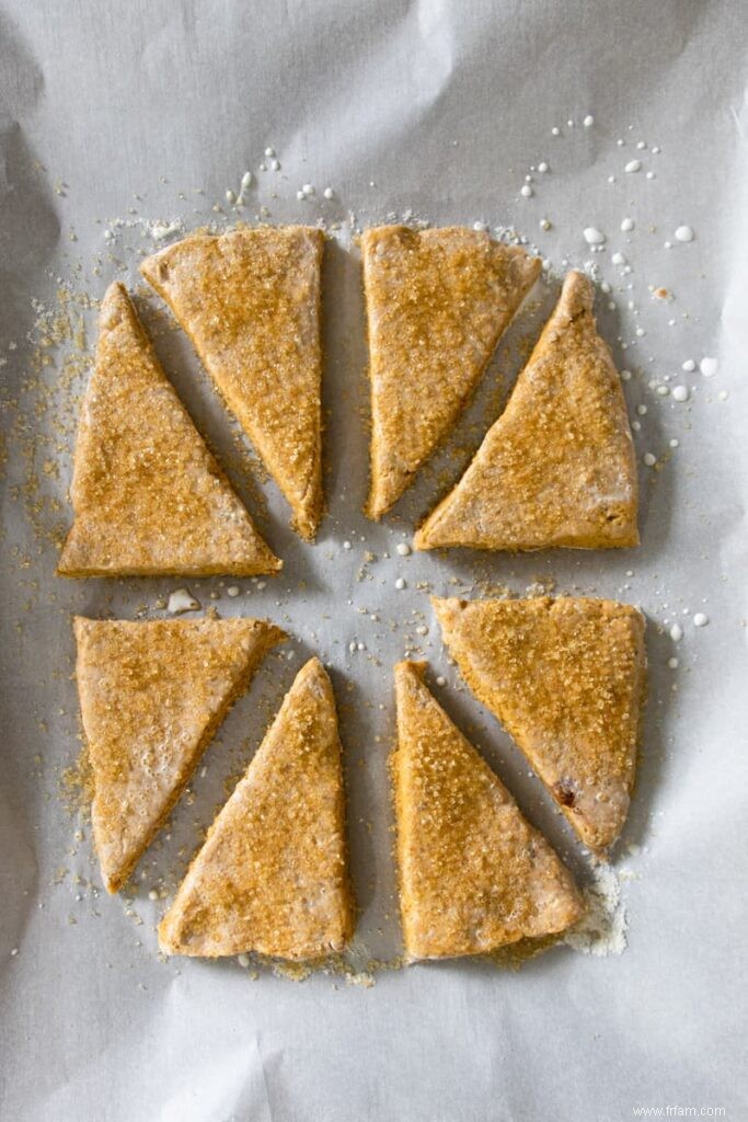 Scones moelleux à la citrouille avec un filet d érable 