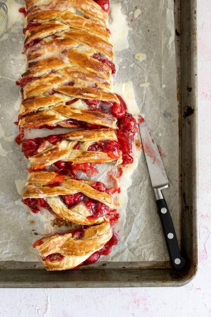 Strudel grille-pain aux cerises pour adultes 