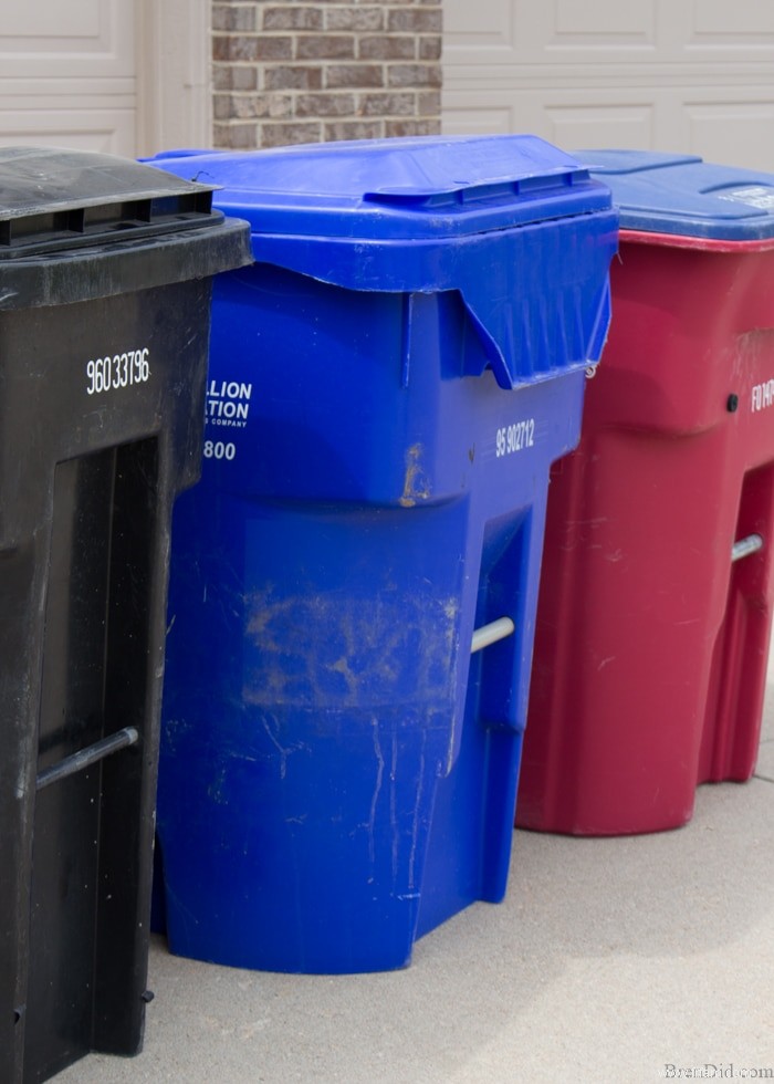 Comment se débarrasser naturellement de l odeur des poubelles 