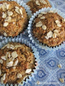 Muffins sains aux courgettes sans farine, sans sucre et sans huile 