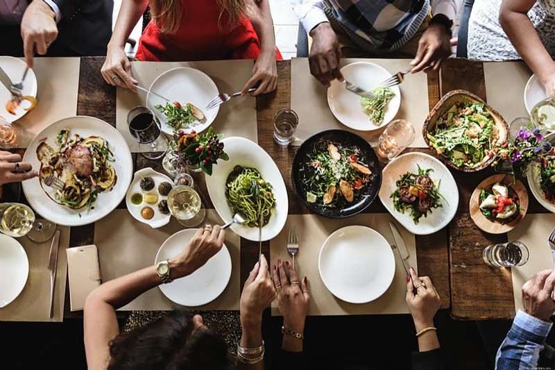 C est le pire jour pour sortir dîner, selon un grand chef 