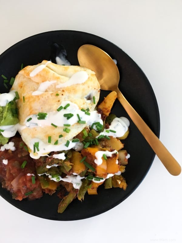 Hachis de petit-déjeuner au chorizo ​​et aux légumes 