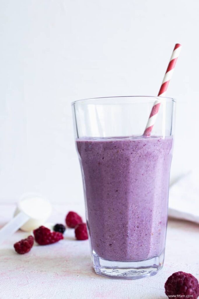 Smoothie protéiné aux baies 