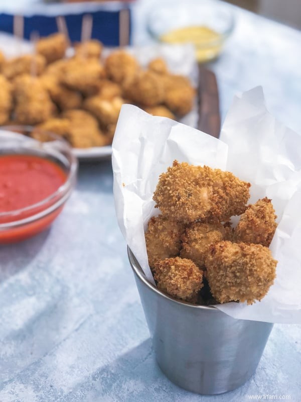 Bouchées de poulet avec sauce Buffalo au miel 