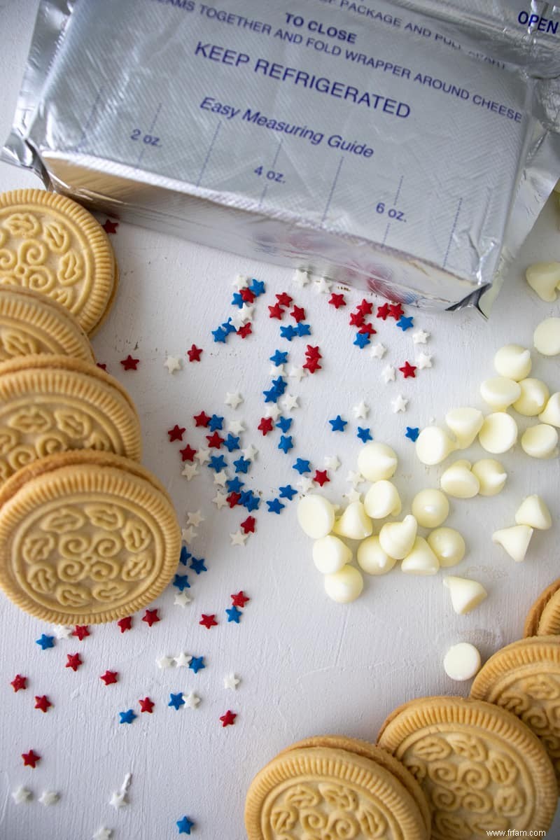 Boules Oreo rouges blanches et bleues 