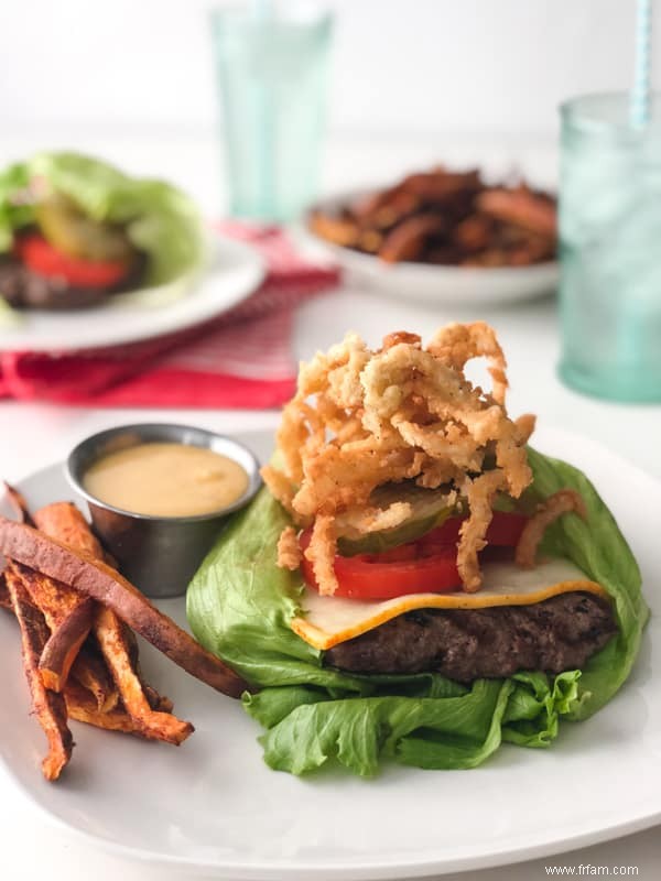 Recette de burger roulé à la laitue 