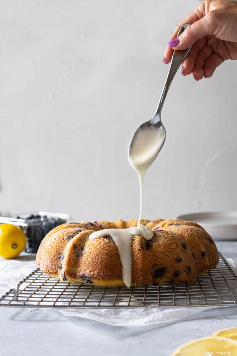 Quatre-quarts au citron et à la ricotta aux bleuets 