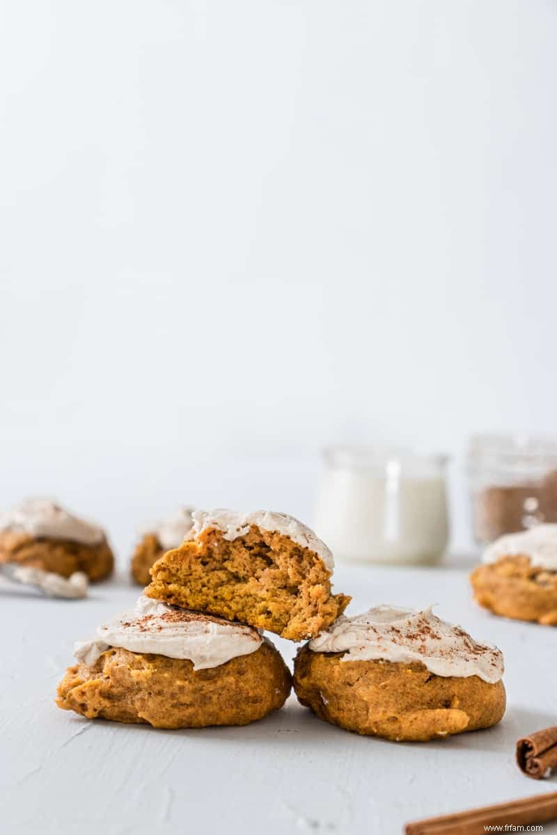 Biscuits à la citrouille avec glaçage au beurre noisette 