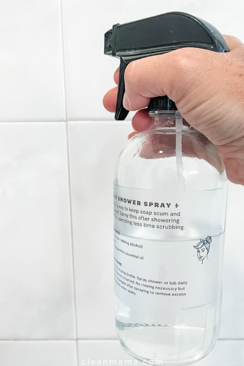 Spray de douche quotidien bricolage 