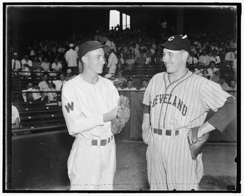 Combien de prix Cy Young Bob Feller aurait-il remportés ? 