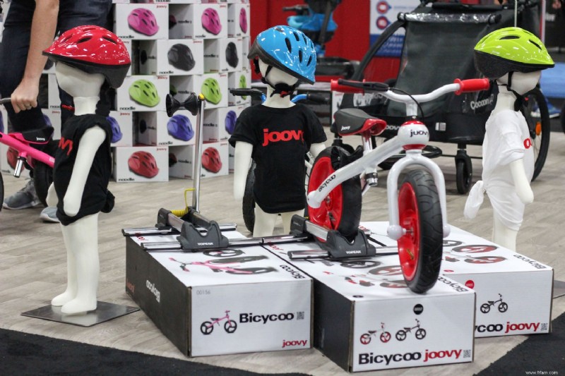 Joovy Bicycoo :le meilleur vélo d équilibre pour les enfants qui aiment le plein air 