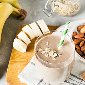 3 recettes maison de shakes Mass Gainer (rapides et délicieuses) 