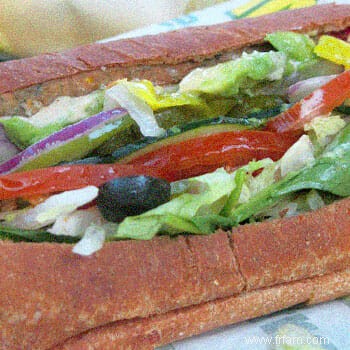 Subway Veggie Patty est-il végétalien? (Une diététiste répond) 