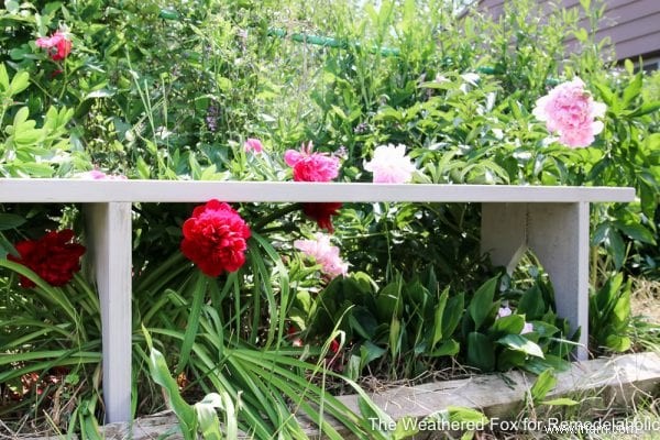 Comment faire un banc en bois à partir de seulement 2 planches 