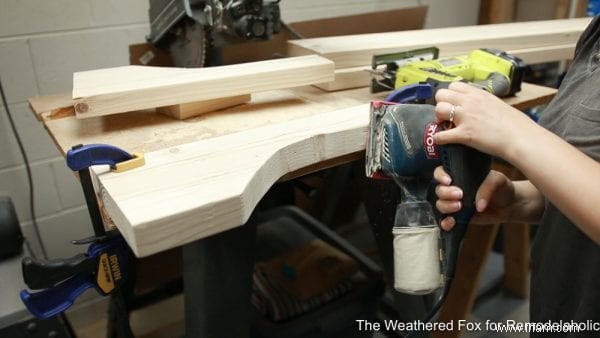 Comment faire un banc en bois à partir de seulement 2 planches 