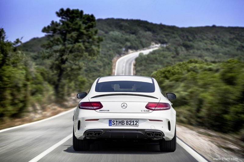 Le Salon de Francfort dévoile la Mercedes AMG C63 Coupé 2017 