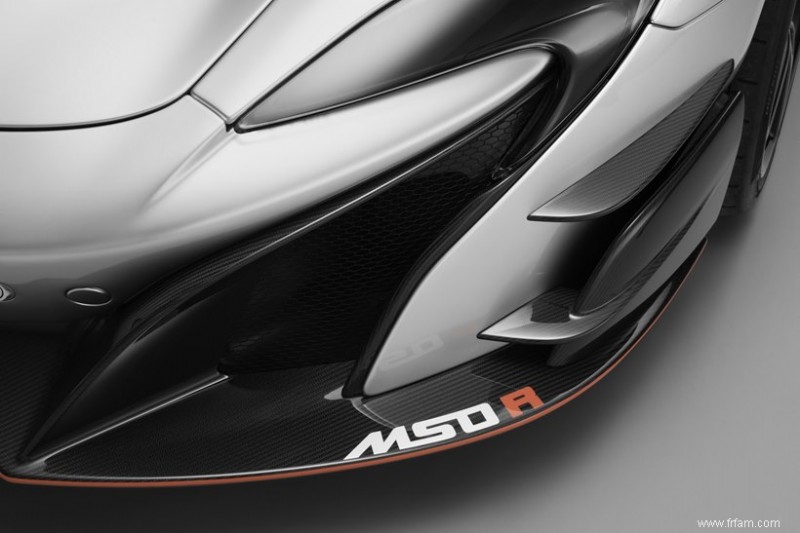 Plaisirs de la route :McLaren MSO R Model 