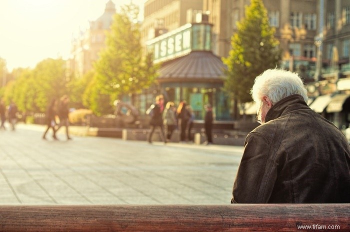 Conseils utiles pour que les personnes âgées vieillissent avec grâce et restent indépendantes 