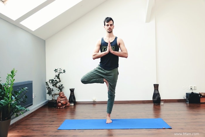 13 postures de yoga pour augmenter la puissance de la mémoire 