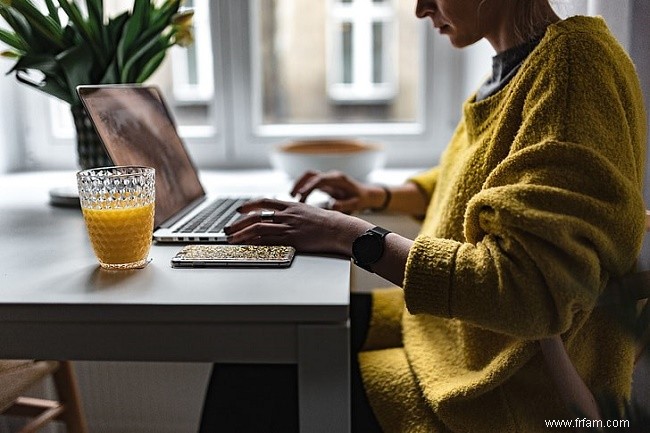 Le guide du professionnel pour une meilleure santé tout en travaillant à distance 