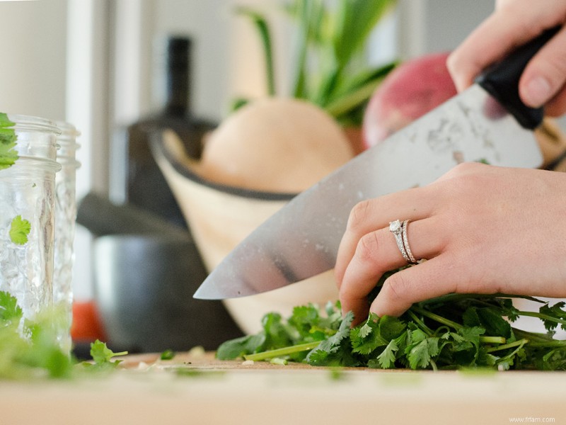 Cultiver un jardin d herbes aromatiques d intérieur 101 