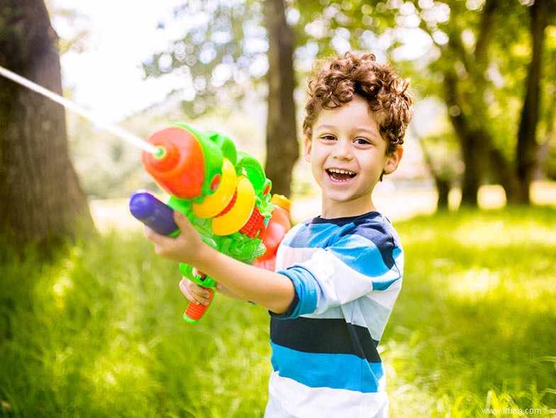 Tout est dans la famille - 5 corvées d été pour les enfants 