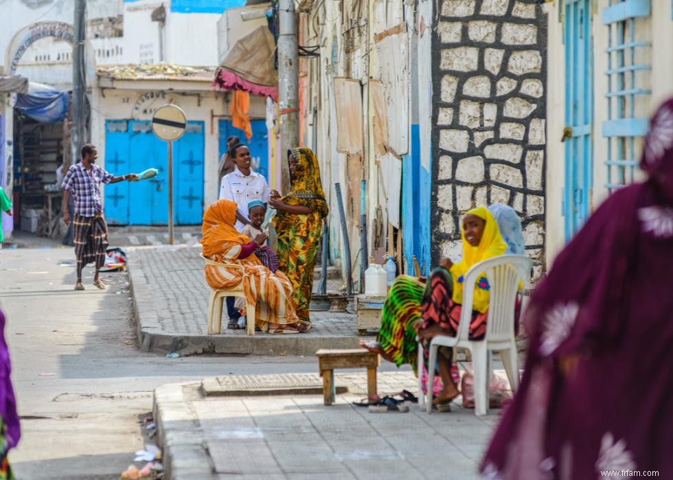 Comment la population de chaque État se compare aux pays du monde entier 