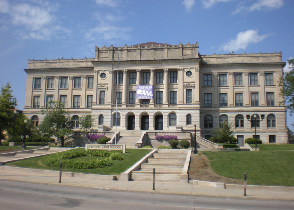 Le plus grand lycée de chaque état 