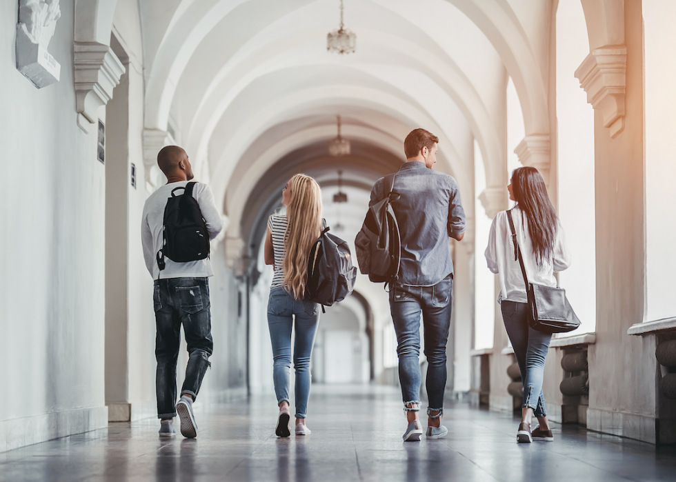 Les États réduisent le plus le financement des collèges 