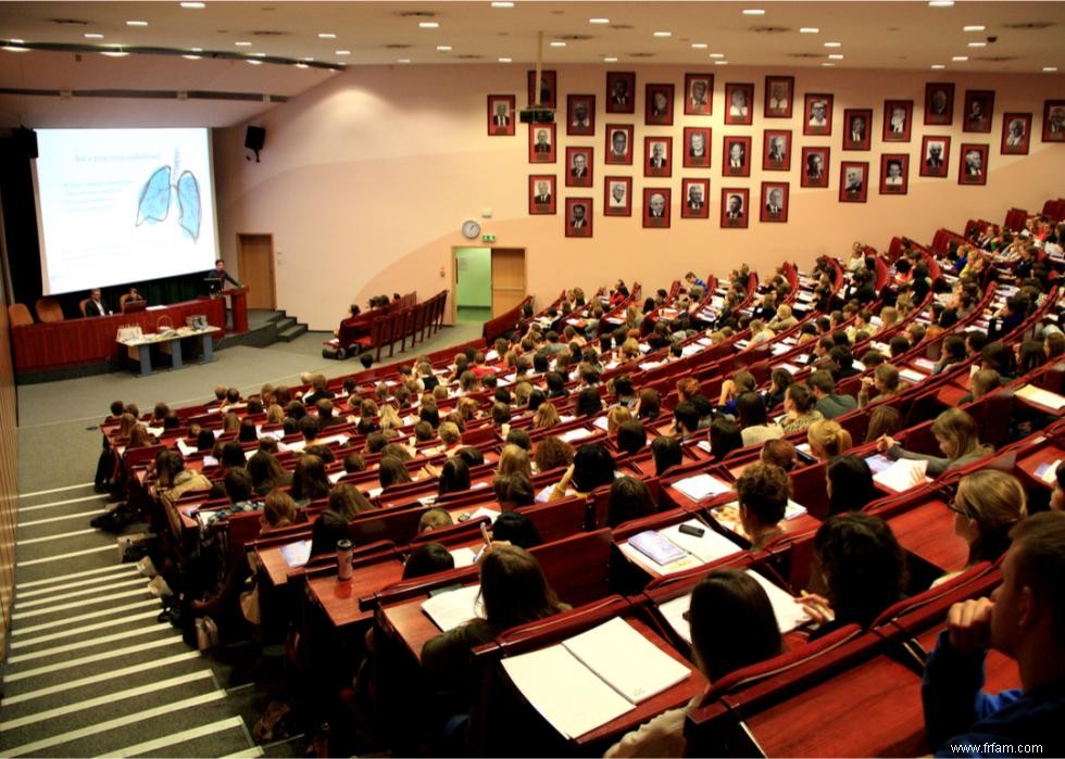 Les majors universitaires avec le plus grand saut entre les revenus du début et de la mi-carrière 