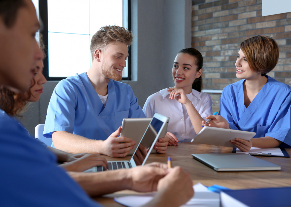 Écoles supérieures qui offrent des programmes de soins infirmiers en ligne 