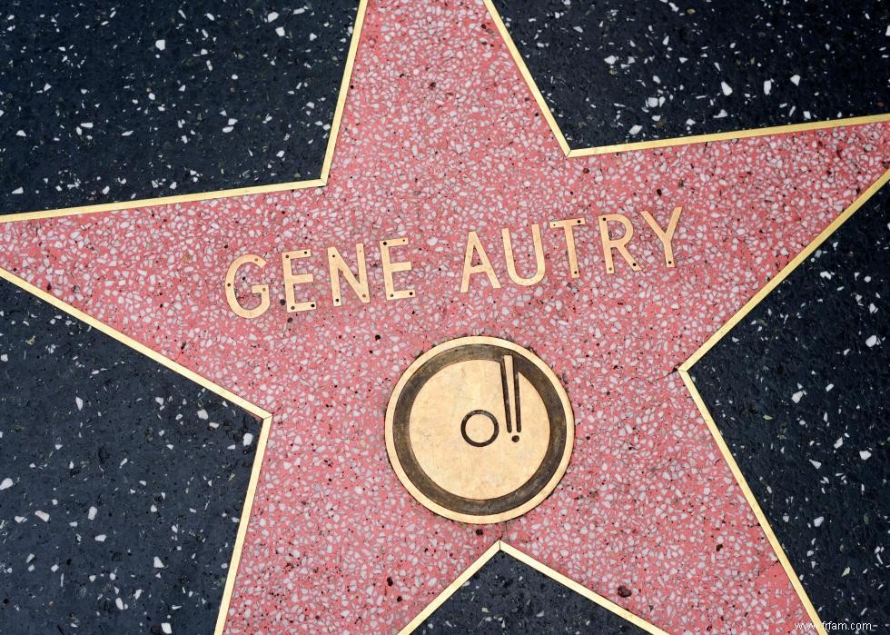 25 célébrités dont les stars ont été défigurées sur le  Walk of Fame  d Hollywood 