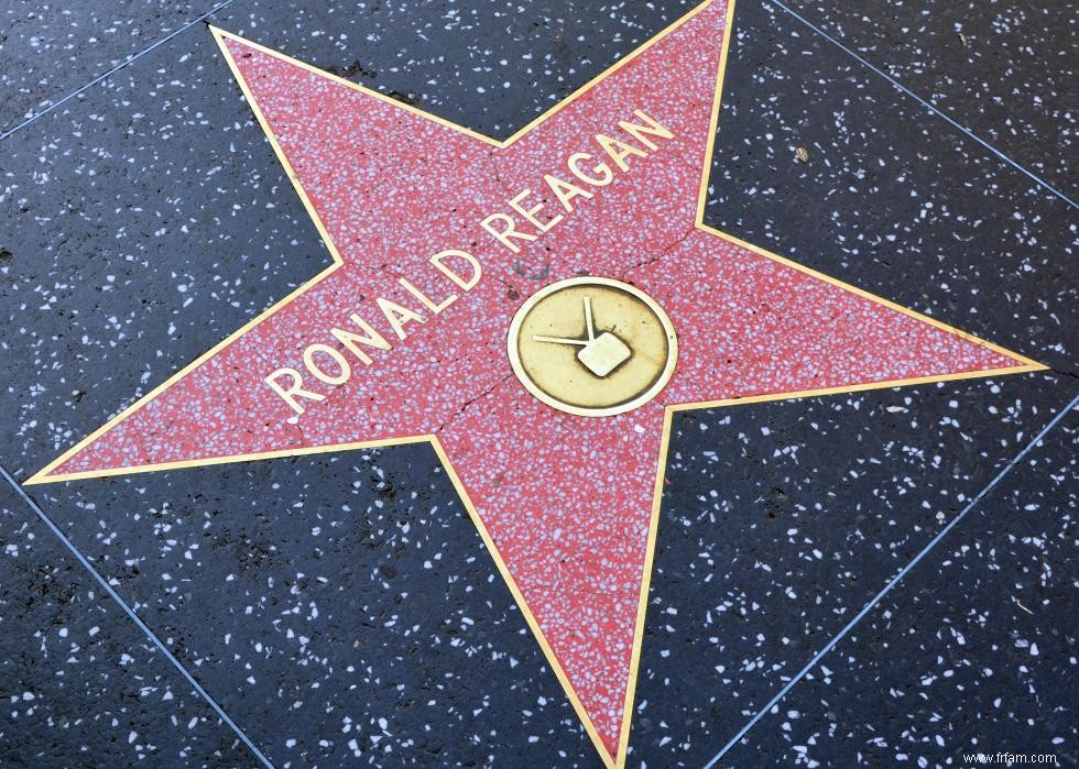 25 célébrités dont les stars ont été défigurées sur le  Walk of Fame  d Hollywood 