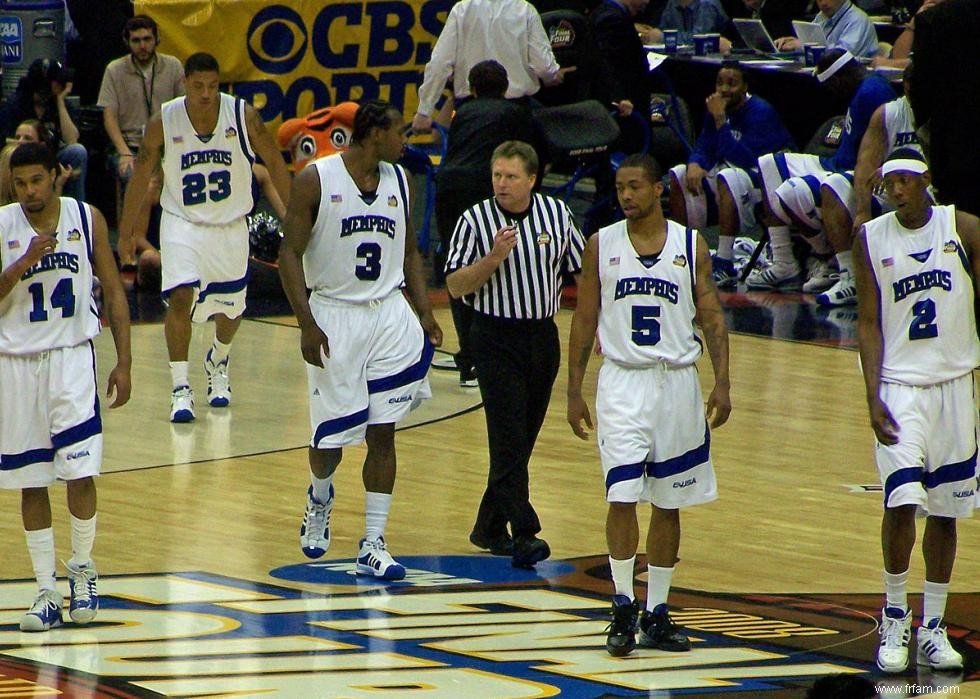 Meilleur programme de basketball universitaire masculin dans chaque État 