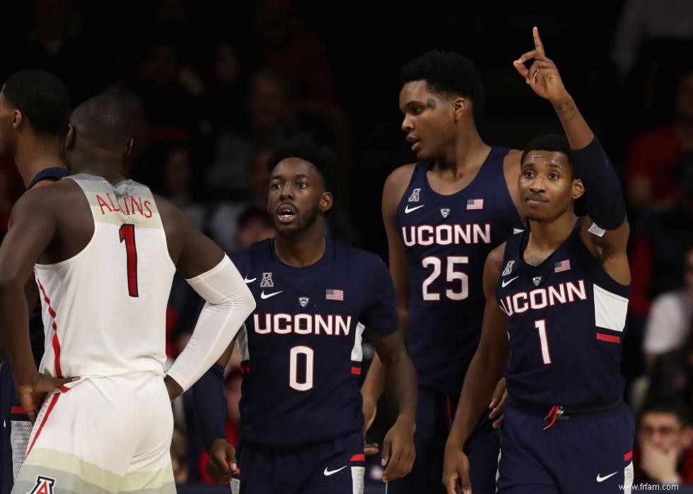 Meilleure équipe masculine de basket-ball universitaire dans chaque État 