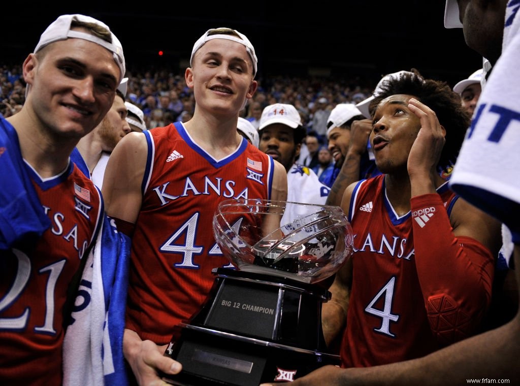 Meilleure équipe masculine de basket-ball universitaire dans chaque État 