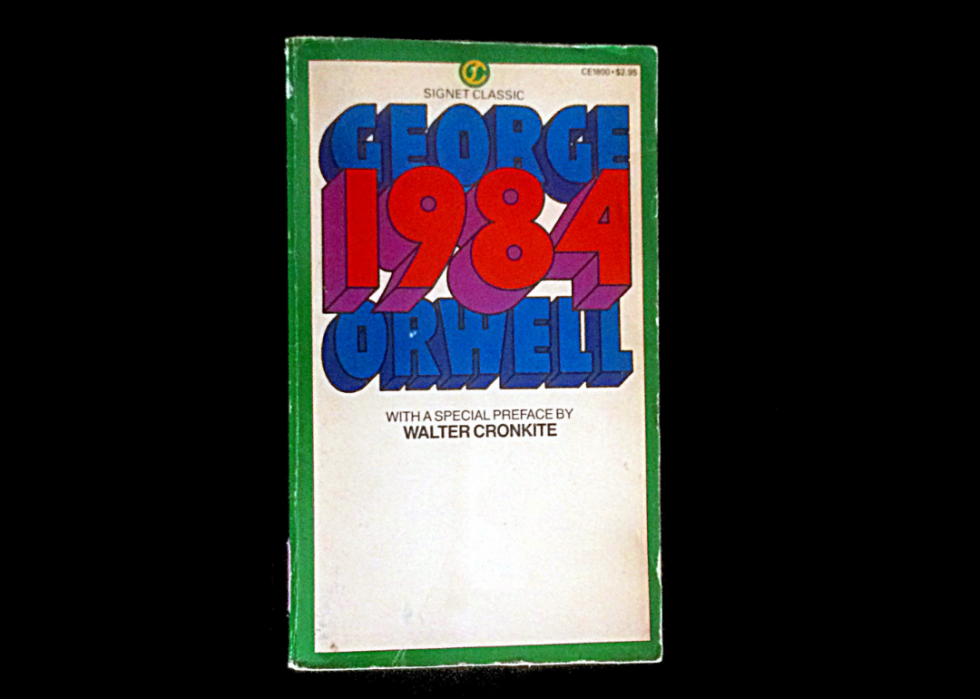  1984  et 19 autres romans dystopiques qui ont prédit l avenir 