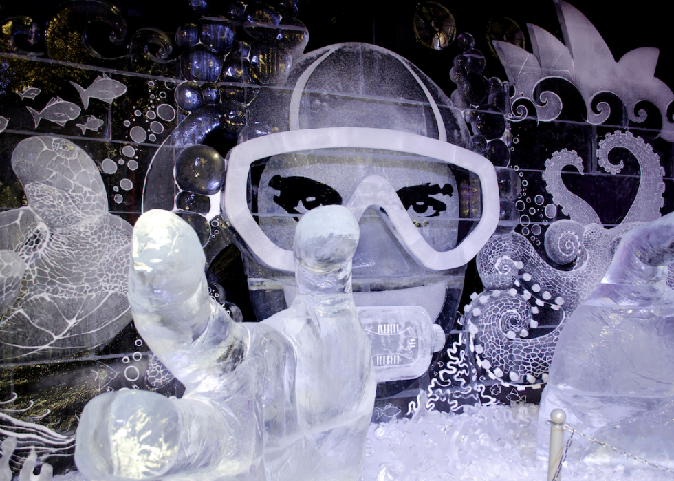 50 incroyables sculptures de neige et de glace du monde entier 