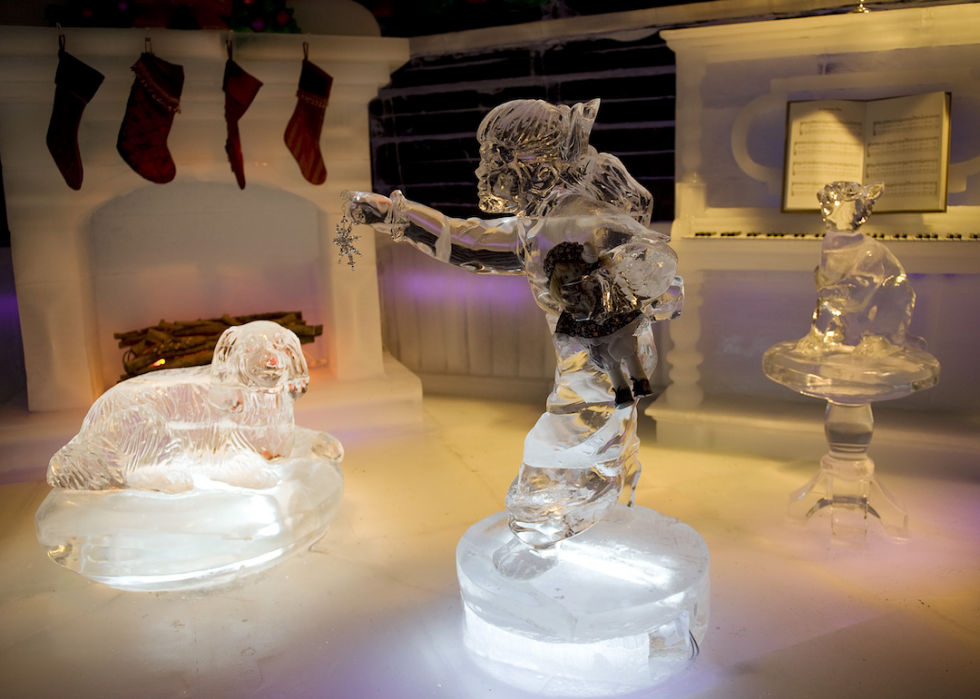 50 incroyables sculptures de neige et de glace du monde entier 