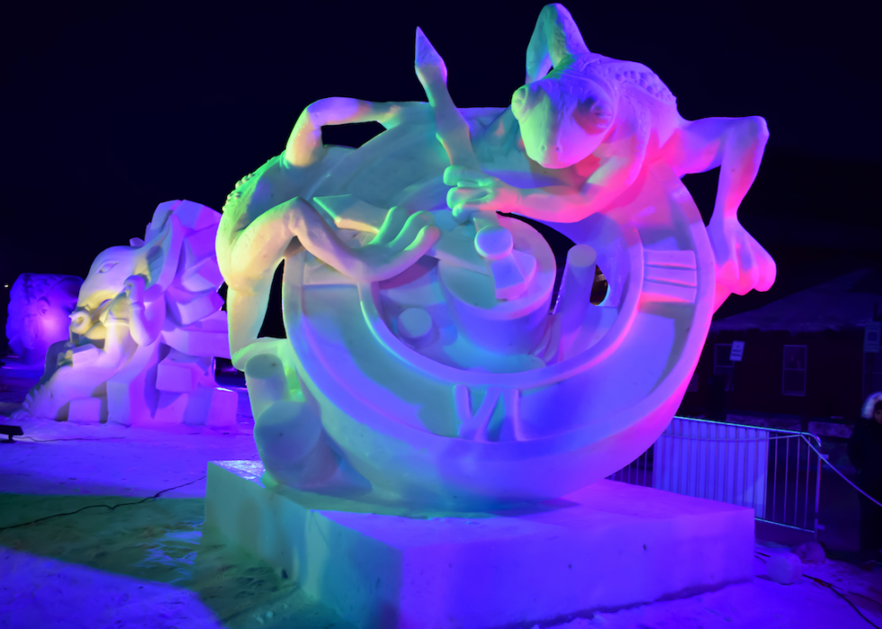 50 incroyables sculptures de neige et de glace du monde entier 