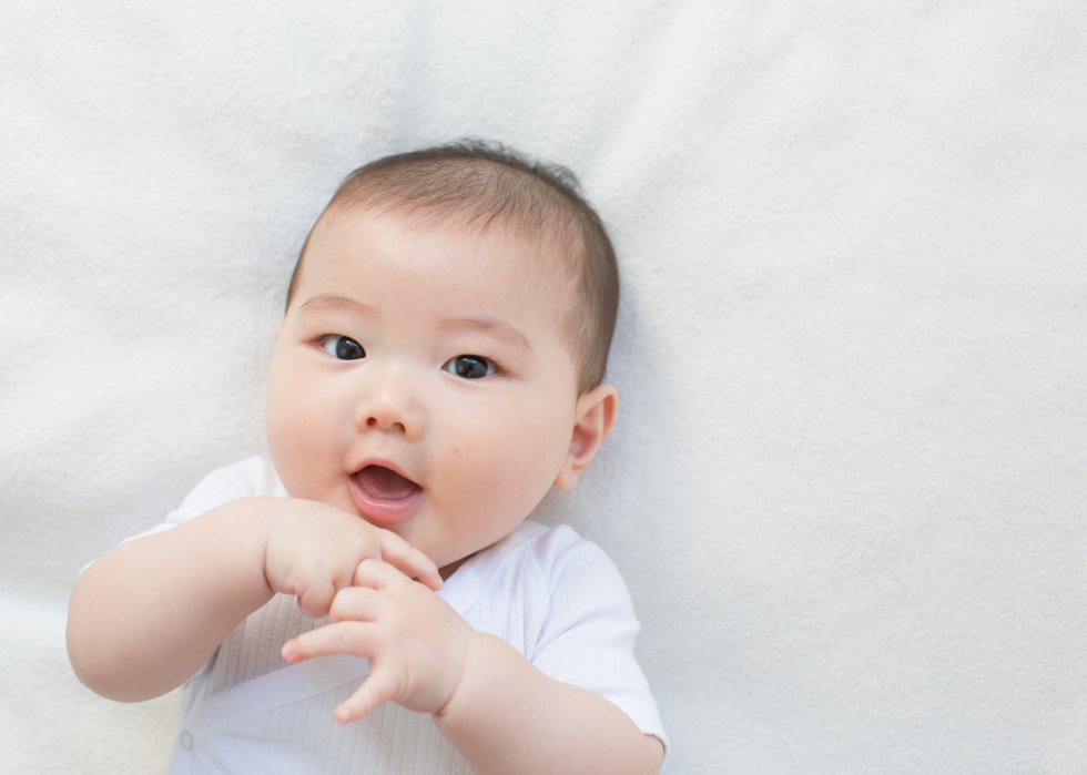 Les prénoms de bébé les plus populaires de la dernière décennie 