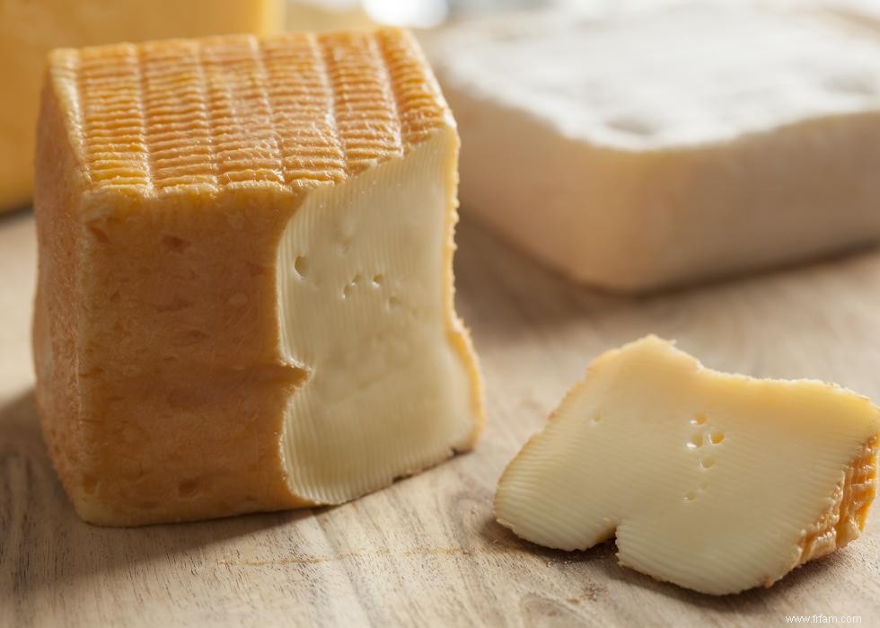 10 des fromages les plus malodorants au monde (et pourquoi ils puent) 