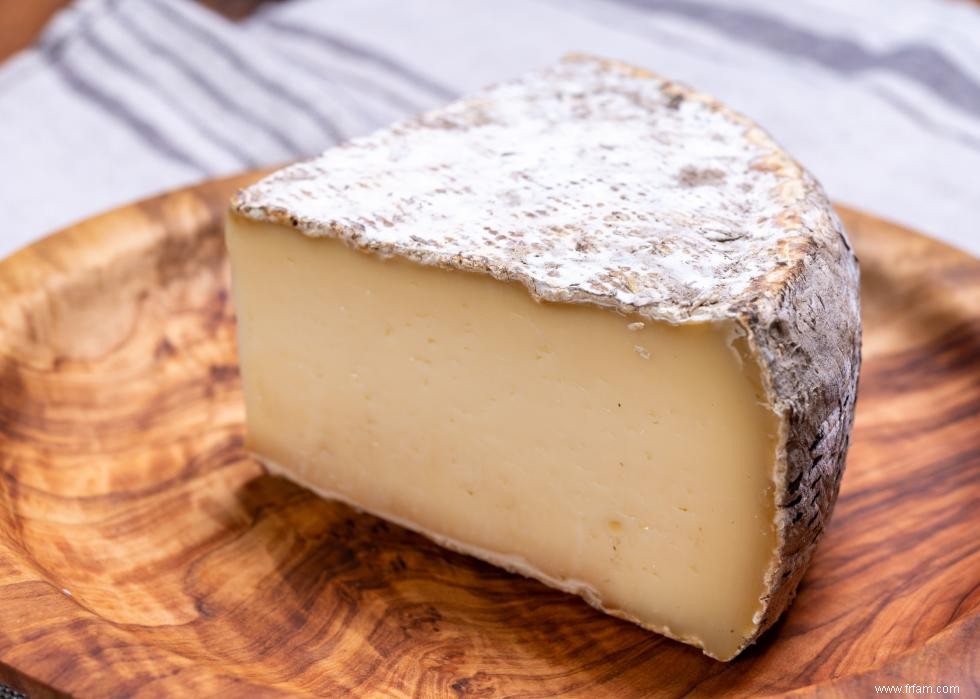 10 des fromages les plus malodorants au monde (et pourquoi ils puent) 