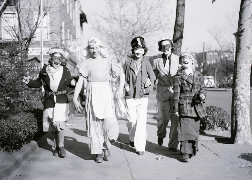 Costumes d Halloween classiques de 1865 à nos jours 